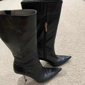 Black GUESS boots mid high stilettos leather 5.5